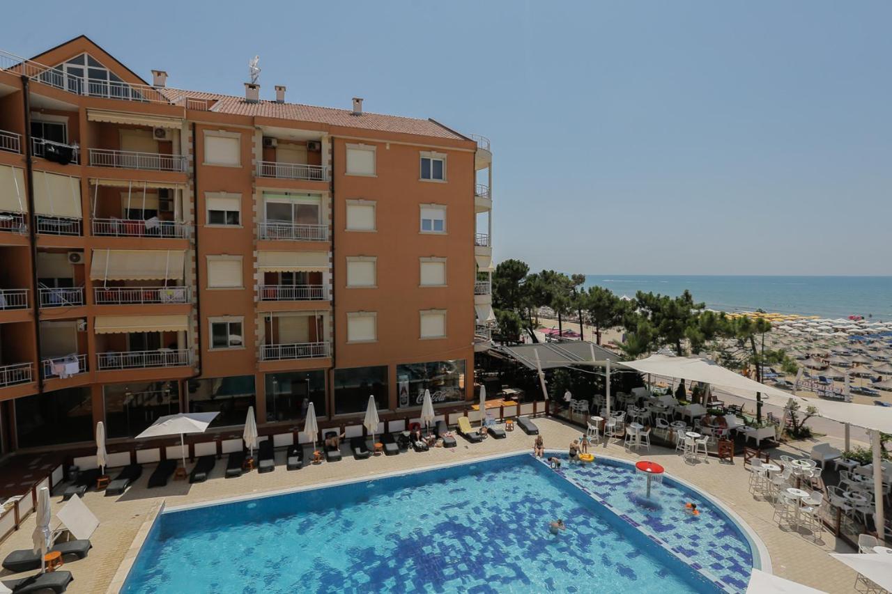 Apartment Golem  Ngoại thất bức ảnh